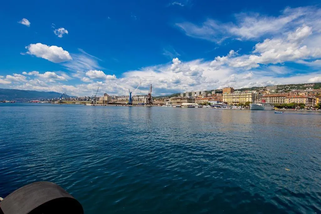 Apartment Merge Rijeka Croatia